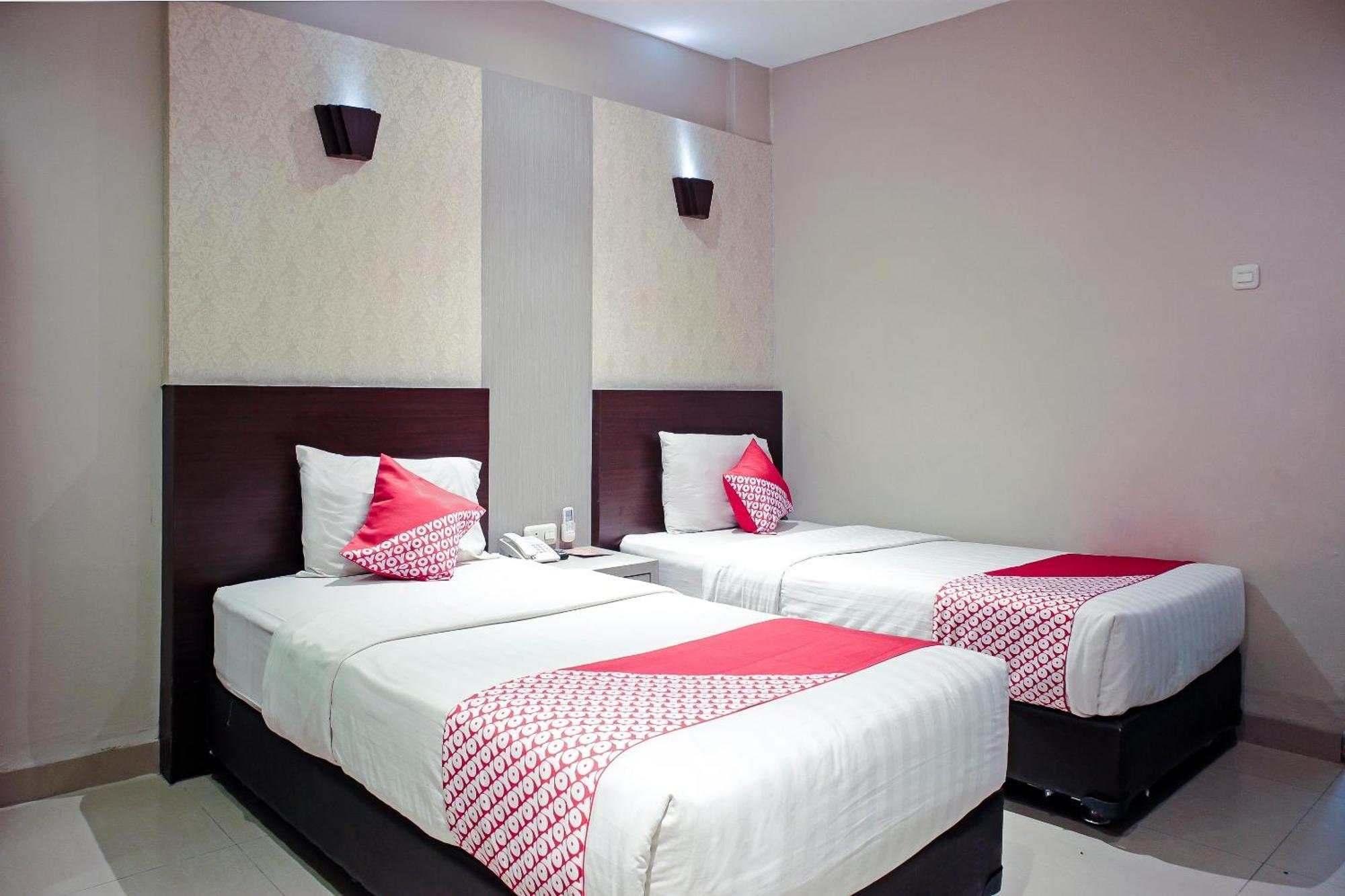 Oyo 1009 Hotel Bumi Malaya 메단 외부 사진