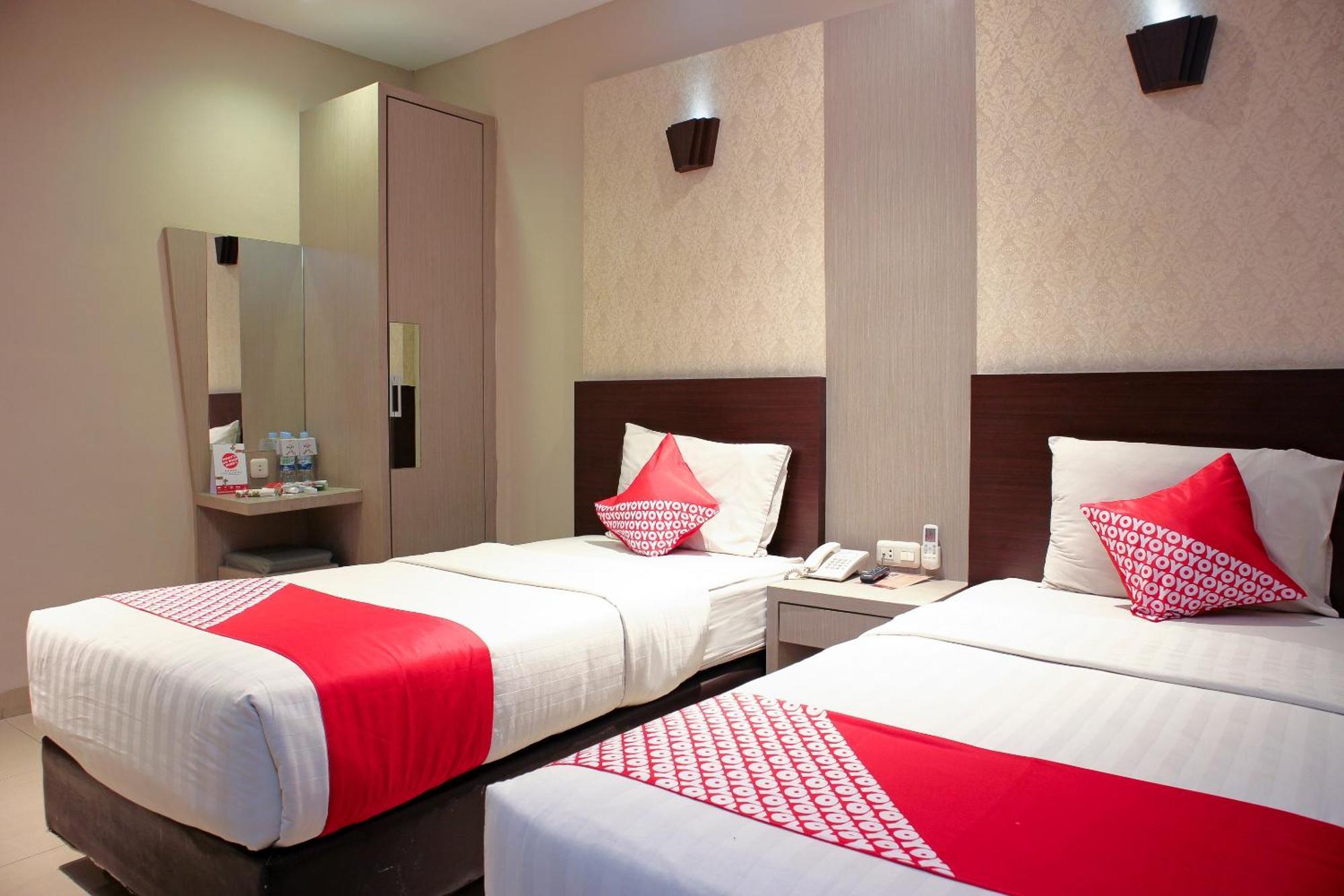 Oyo 1009 Hotel Bumi Malaya 메단 외부 사진