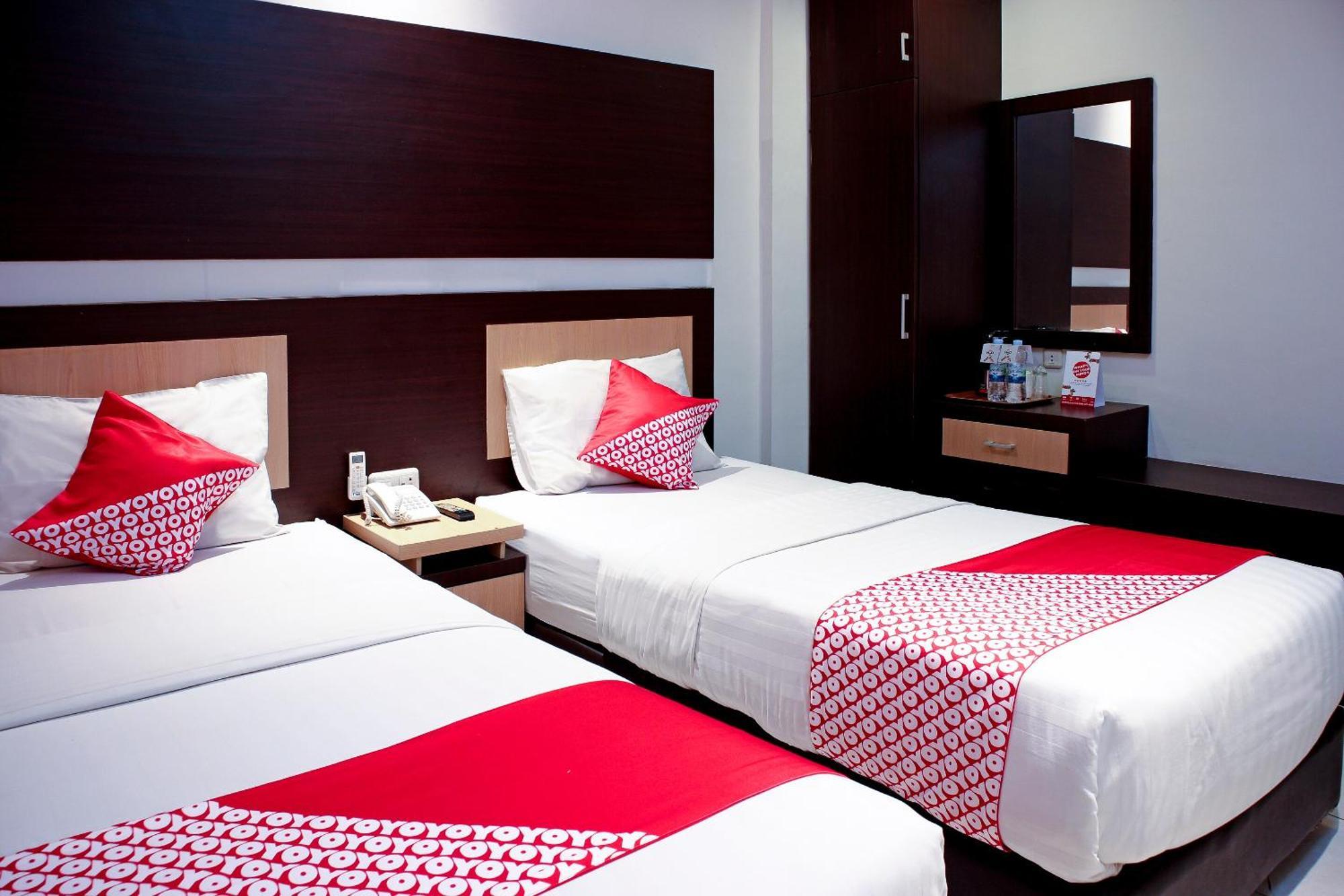 Oyo 1009 Hotel Bumi Malaya 메단 외부 사진