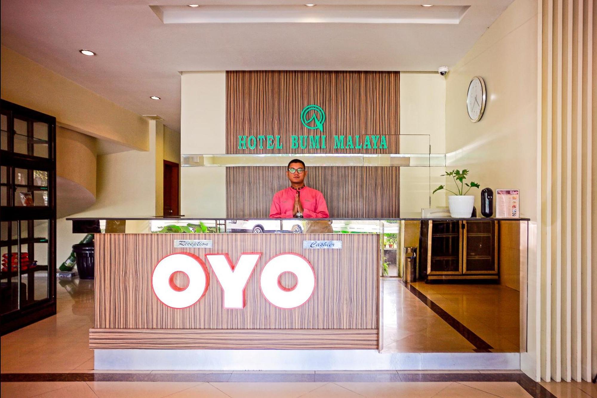 Oyo 1009 Hotel Bumi Malaya 메단 외부 사진